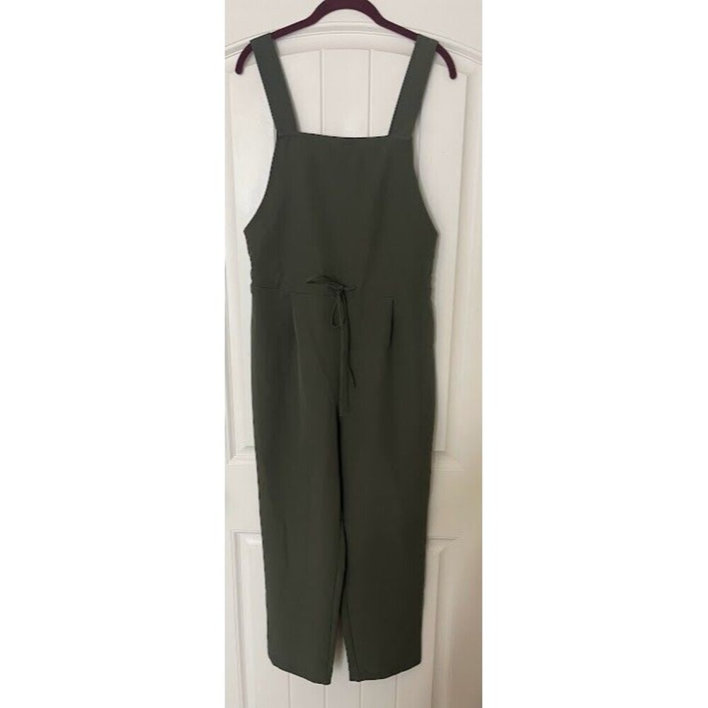 Zara Women's Green Overalls Size Medium Cropped Straight Leg